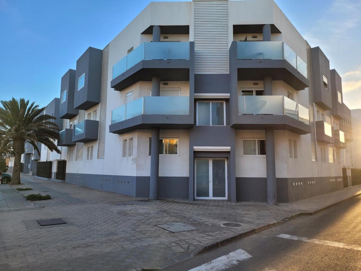 Beautiful, Modern Apartment In Sunny Κοραλέχο Εξωτερικό φωτογραφία